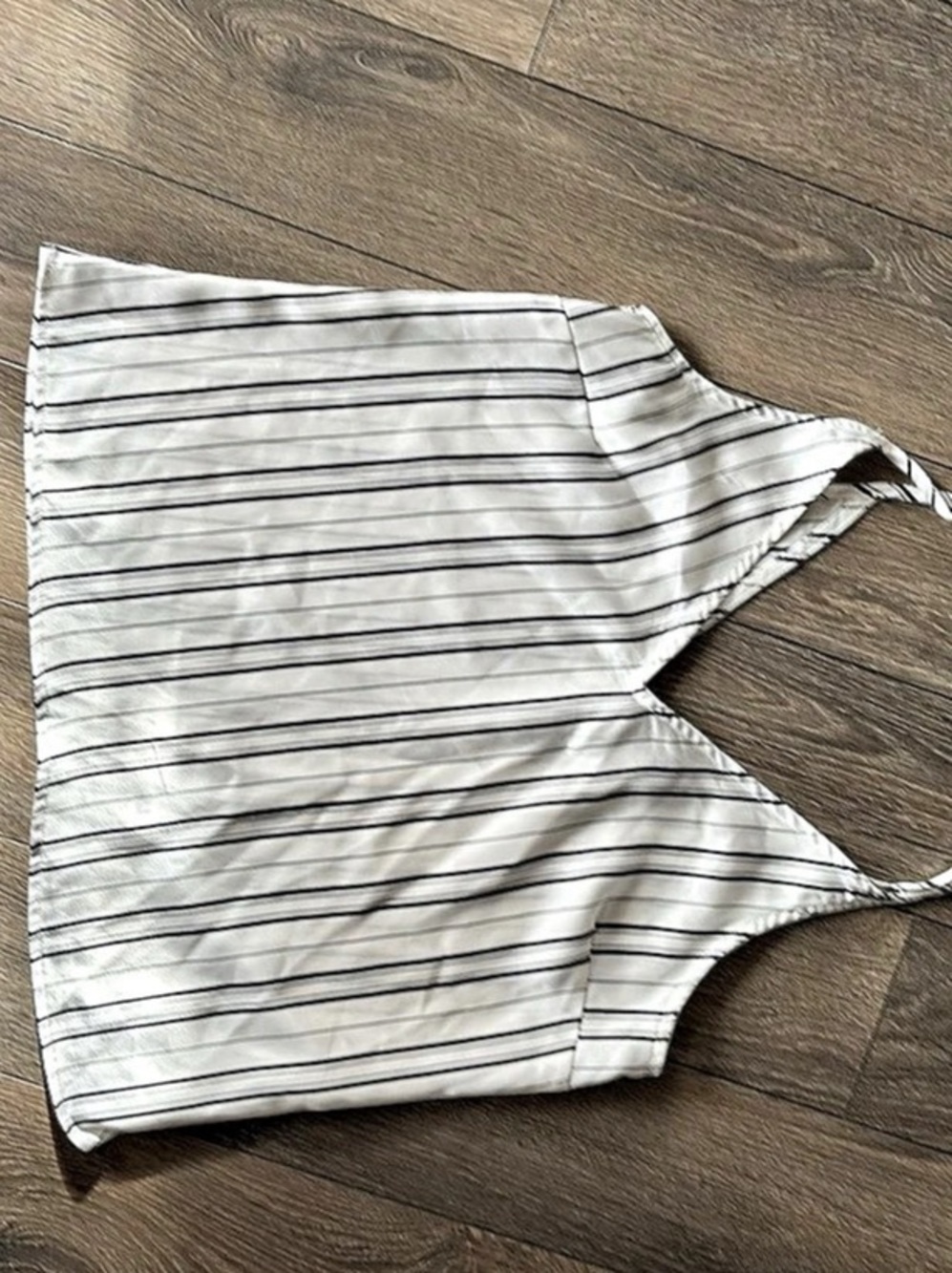 Dynamite Striped Blouse in White & Black Size small Like New